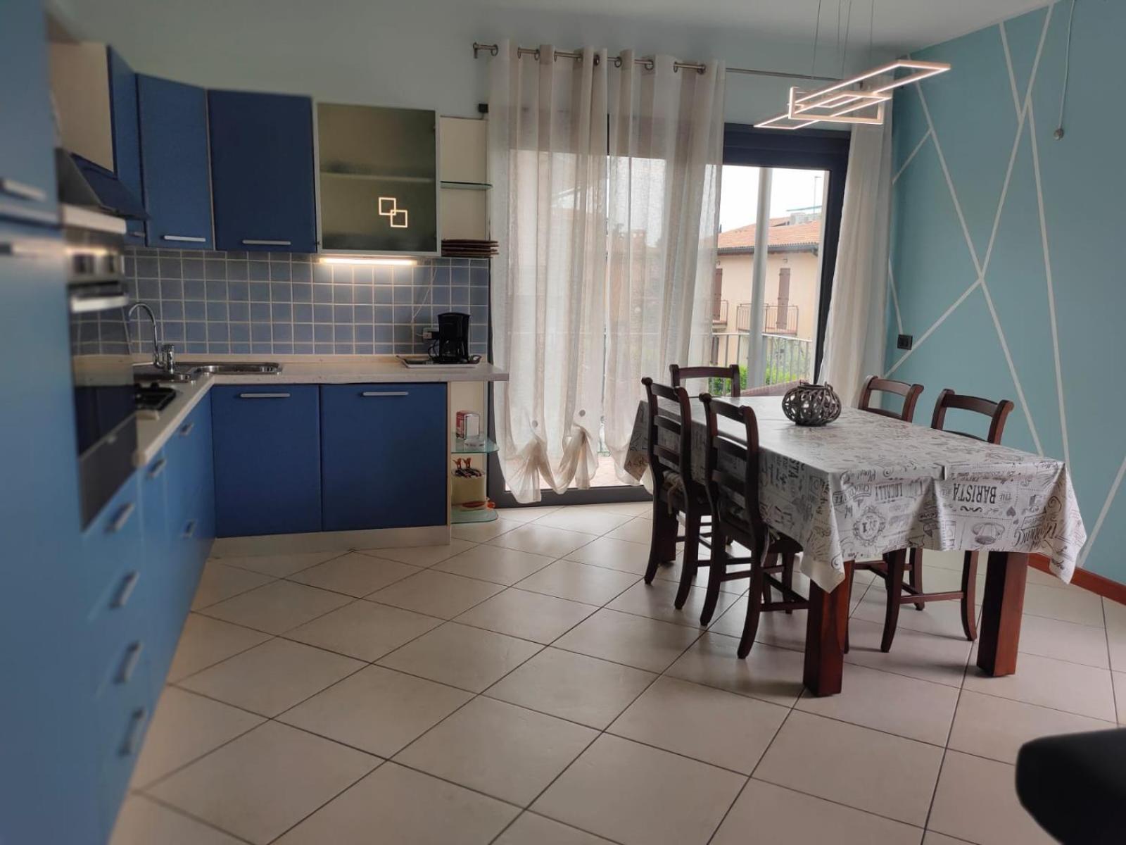 Garda Dreams Apartment Torri Del Benaco Exterior foto